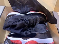 Nike Air Jordan 11 Retro 黑紅