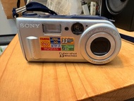 Made in japan Sony Cyber-shot DSC-P1 數位相機 ccd 有sd 卡
