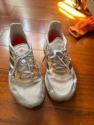 Adidas supernova