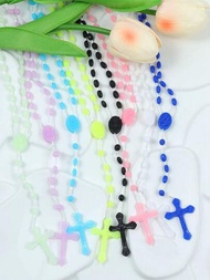 1入簡單而個性化的塑料扣夜光珠子十字吊墜,毛衣鏈珠寶