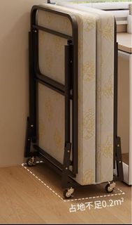 全新單人摺床 90cm x 190cm （出讓）