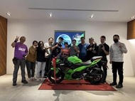 《 康妮賀交車 》恭喜健綸！ 入主 帥氣仿賽 Ninja400  2022年度最受歡迎黃牌檔車 歡迎加入敏傑大家庭