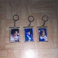 GANTUNGAN Keyring Acrylic Keychain/ Falling Into Your Smile XUKAI CHENG XIAO XIAOWEN