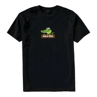 Simple Crocodile T-Shirt With Hello Deck
