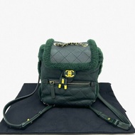 CHANEL 墨綠色金扣毛呢後背包17*20*10 98新配件塵袋