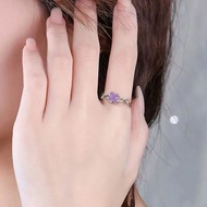 ring A four-leaf clover ring for women, featuring a light luxury design, a unique style, versatility