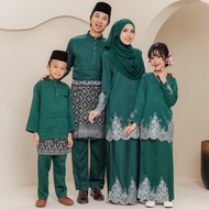 FULL SET FAMILY/ KURUNG DAMARA EMERALD GREEN KURUNG MODEN BAJU RAYA SEDONDON by AIZARA