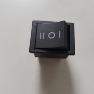 Children's car forward and reverse switch