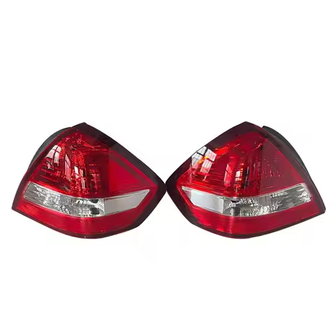 A Pair Car Rear Lights for Nissan Tiida Nissan Latio 2010 C11 26555ED900 26550ED900 Taillights