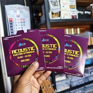 DLUXE ACOUSTIC GUITAR STRINGS deluxe Original