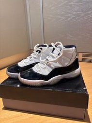 Air Jordan 11 Retro 黑白