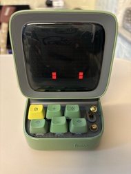 Divoom Ditoo Pro 復古像素藍牙音箱
