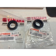4UV-F3145-00/5LL-F3144-00 FORK OIL SEAL & DUST SEAL SNIPER150 (SOLD PER PIECE)