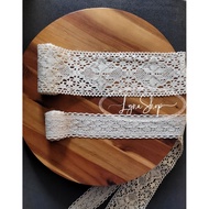 LyNa- [3 meter roll] Cream cotton lace ribbon 4.5cm to 6cm