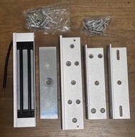 กลอนแม่เหล็กควบคุมประตู  12  V   300 ปอนด์  พร้อม  ขายึดกลอนแม่เหล็ก  Magnetic Lock  12  V 300 Pound