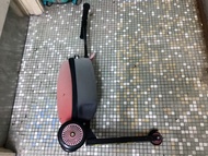 #滑板車連行李箱 Scooter with luggage $40 （自取）