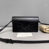 Gucci古馳 Horsebit1955黑色全皮盒子包