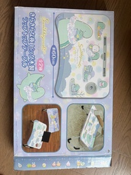 床上電腦枱， 筆記型電腦桌，角落生物，