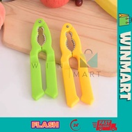 Convenient creative kitchen gadgets at home plastic sheller nutcracker