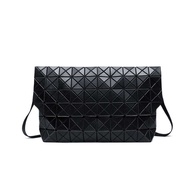 Issey Miyake Japanese 2023 New Plaid Women's Bag Geometric Diamond Plaid Bag Large Capacity Unisex Shoulder Messenger Bag