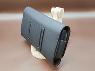 ................iPhone 15 Promax  腰掛式手機皮套............