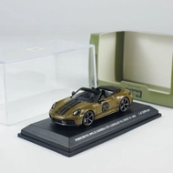 Mini Cut 1/64 Porsche 911 992.2 Carrera GTS Convertible Model