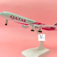 Model Airplane B777 Qatar Airways "2022 Livery" With Wheels 20cm Scale 1/400