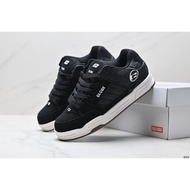 Globe Tilt Skateboarding Shoes DVS Bread Shoes Lakai Street Dance Shoes ETNIES Board Shoes Circa Lar