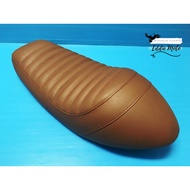BROWN COMPLETE DOUBLE SEAT with RED STITCH For YAMAHA SR400 SR500 // Pointed Bottom Thread Corrugate