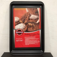 Non Stick Medium Cookies Pan (15" x 10") / Shallow Baking Pan / Baking Tray
