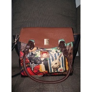 Art Fever Brera &amp; Black Sling bag