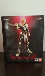 Fate/ zero 超合金 Archer 英雄王 金閃閃 figure