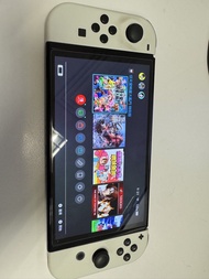 Nintendo Switch OLED 白色主機