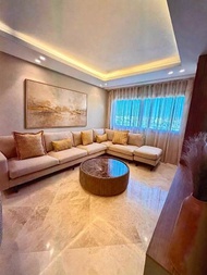 Apartment with pool, TGV train station 2 min away, Beach 4 min away