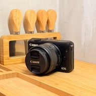 [USED] Canon EOS M10 / Canon M10 with EF-M 15-45mm lens (99% like new)