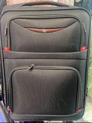 新年超級優惠《只限一個》  布料 黑色  black 20”  手提行李箱行李喼旅行箱旅行 360 wheels    luggage baggage suitcase      原價 $459  特