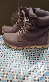 Timberland 紫色boots 鞋