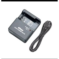 Nikon MH23 camera charger FOR Nikon D40, D3000, D60 DSLR cameras