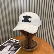 Dior6666 Classic Double C Metal Buckle Beige Knitted Hat