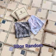 WHOLESALE HIJAB FREE BOX 3PCS SQUARE/ BUCKLE MOTIF SCARVES BOX