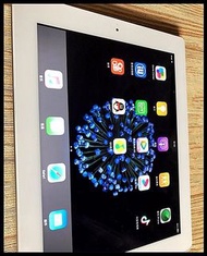自用蘋果平板電腦 iPad2 蘋果平板IPAD 白色 32g Personal use Apple Tablet PC iPad2 Apple Tablet IPAD White 32g♥↪↘