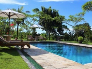 普里巴古斯曼格斯 (Puri Bagus Manggis Hotel)