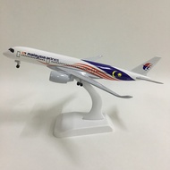 Malaysia airline A350 Airplane Model Size 20 CM ALLOY (ALLOY) More Beautiful And Bigger With Display
