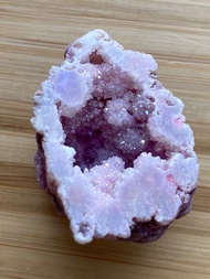 Pink Aura Quartz Geode Crystal 水光水晶晶洞
