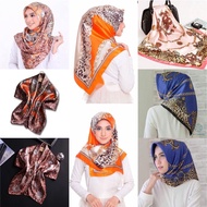 Tudung Bawal Printed Tudung Satin Silk Corak Hijab