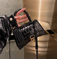 【清倉處理包郵】巴黎世家Balenciaga鱷魚紋沙漏包黑金