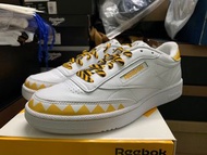 Reebok x Gudetama Club C 85 蛋黃哥 US 11 Sanrio pump fury