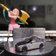 Mini gt nissan GTR r35 nismo gray 868