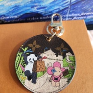 lv 限量可愛熊貓可愛吊飾 近全新 閒置品