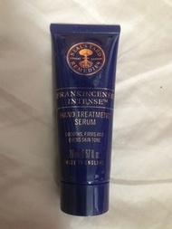 Neal’s yard 有機手部hand treatment 保濕精華
